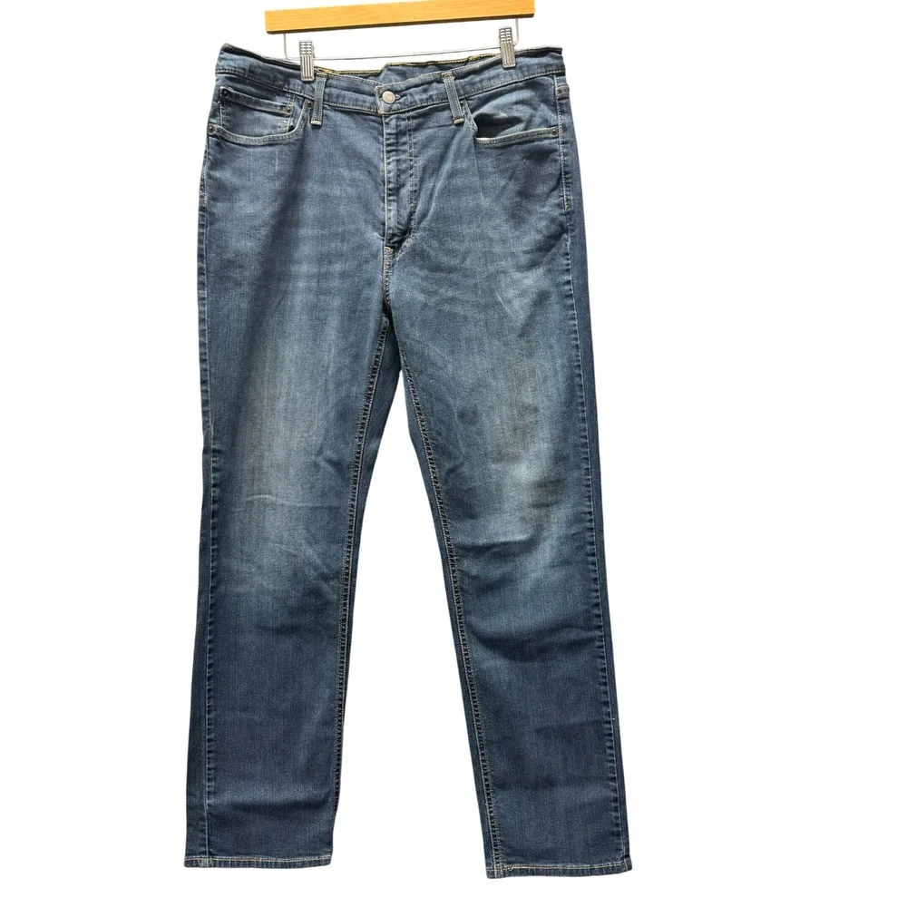 Levis levi 541